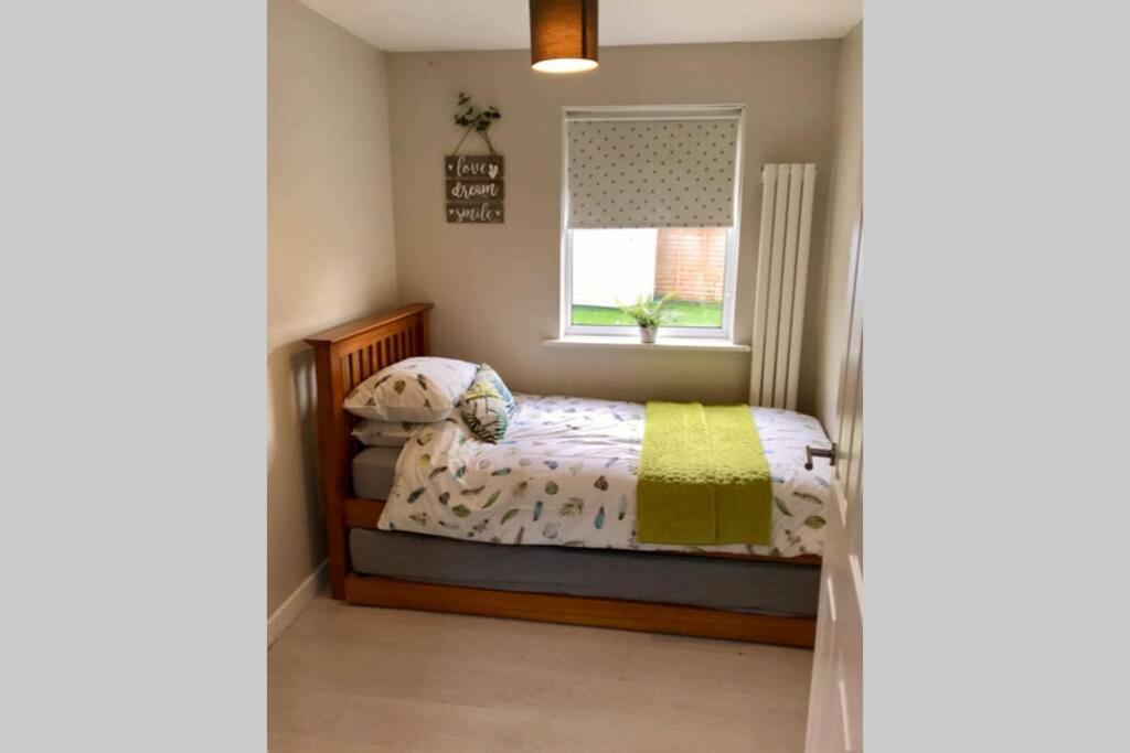 Modern And Spacious Open Plan * Felixstowe
